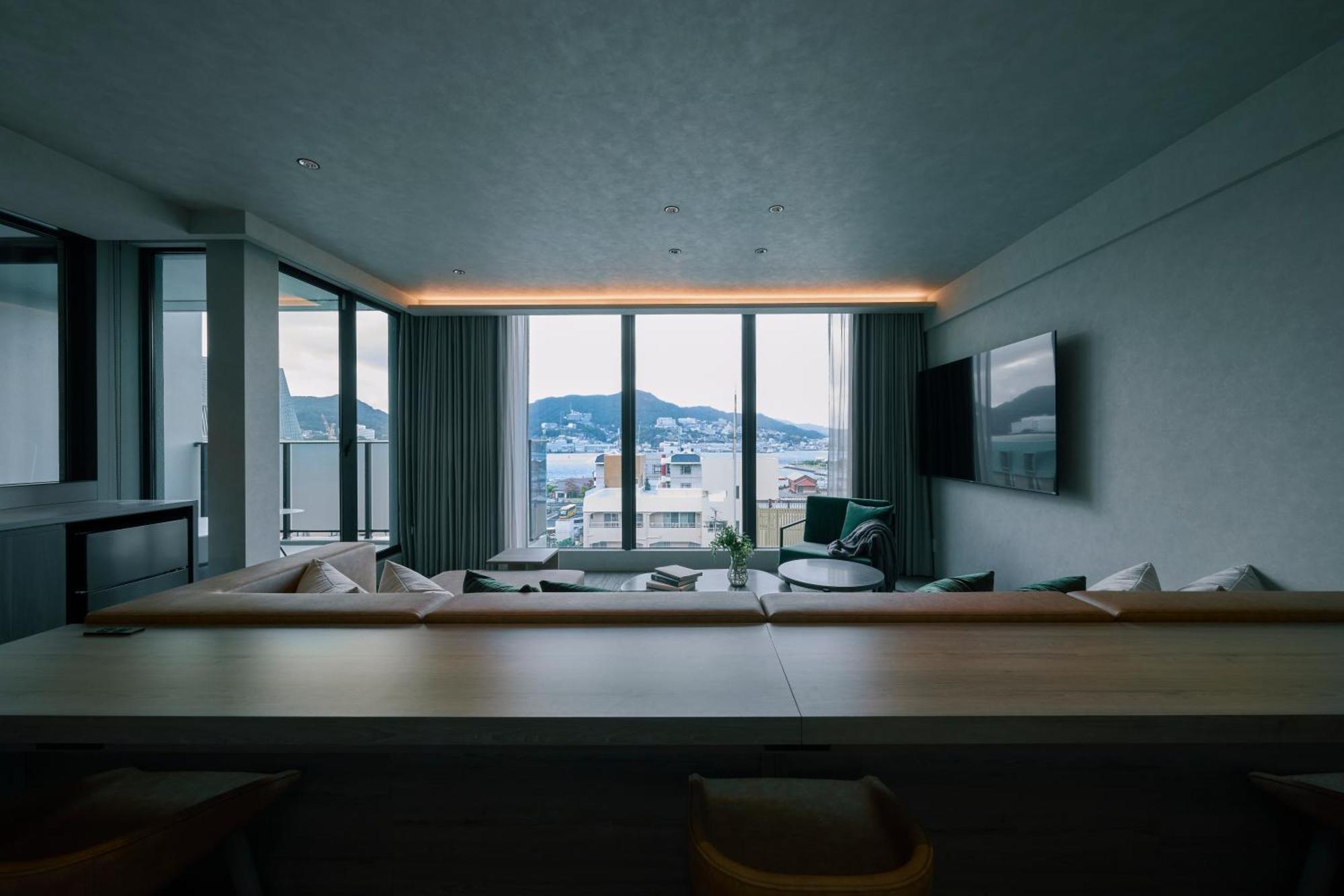 Hotel Fav Lux Nagasaki Esterno foto